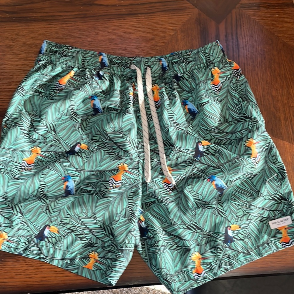 Public Access Jungle Birds Volley Shorts Size Large